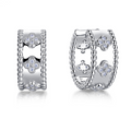 The Antoinette Quatrefoil Band Hoops